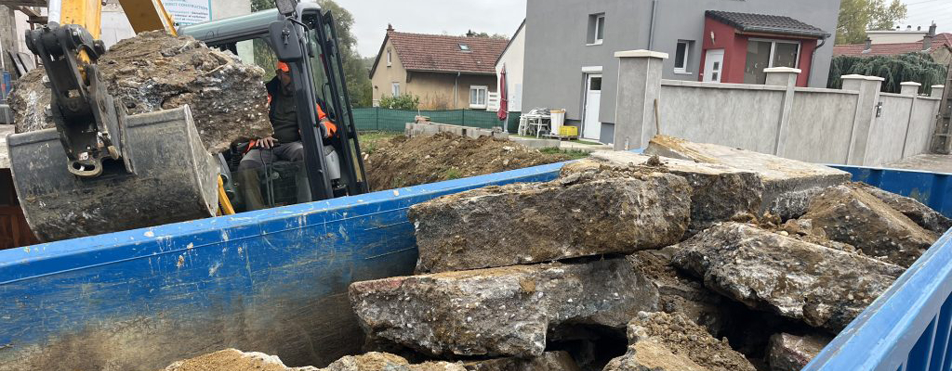 Travaux de terrassement à Val de Briey